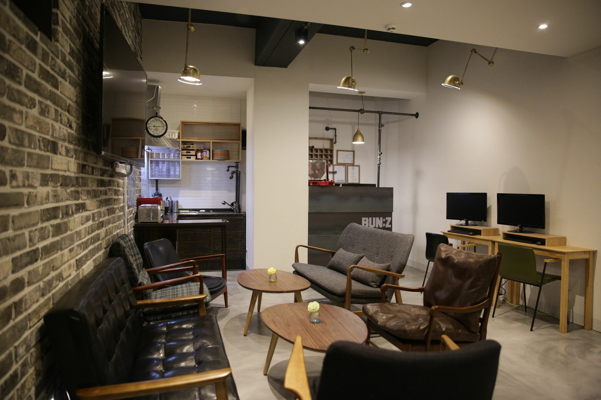 96Bun;Z Travellers Lodge Seoul Exterior photo